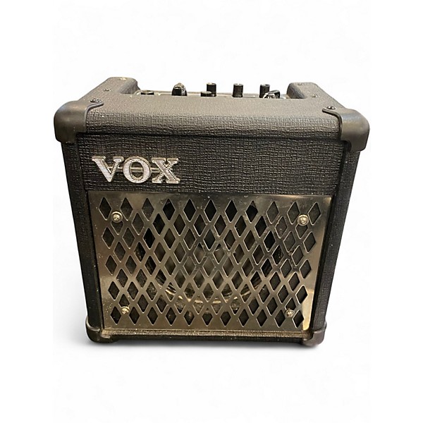 Used VOX DA5 Battery Powered Amp