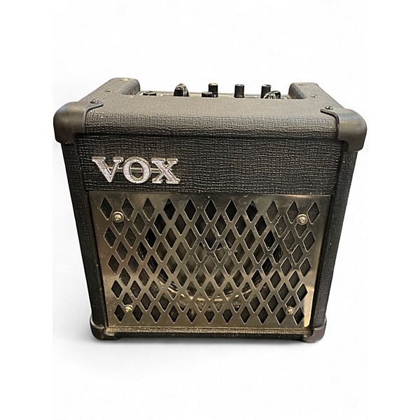 Used VOX DA5 Battery Powered Amp