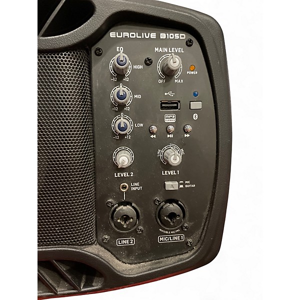 Used Behringer EUROLIVE B105D Battery Powered Amp