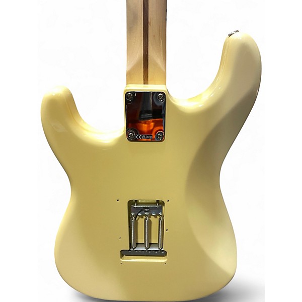 Used Fender YNGWIE MALMSTEEN STRATOCASTER RW Cream Solid Body Electric Guitar