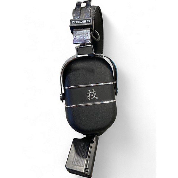 Used BOSS Waza-Air Battery Powered Amp