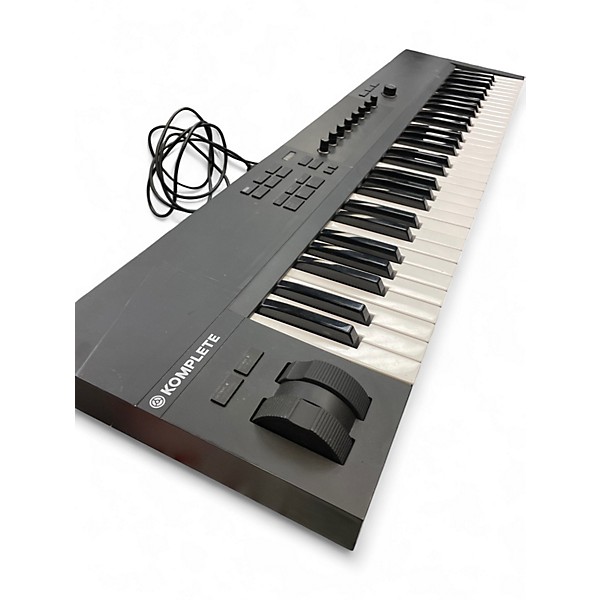 ほぼ未使用 NATIVE INSTRUMENTS KOMPLETE A61 Native Instruments Komplete Kontrol A61 MIDI Controller
