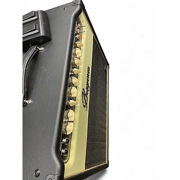 Used Bugera Infinium V22 Tube Guitar Combo Amp