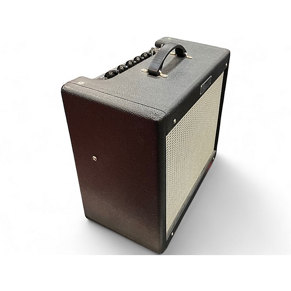 Used 2010 Fender Blues Junior 15W 1x12 Tube Guitar Combo Amp