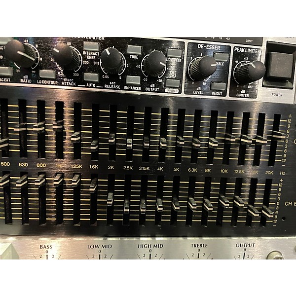 Used Yamaha Q2031 Equalizer