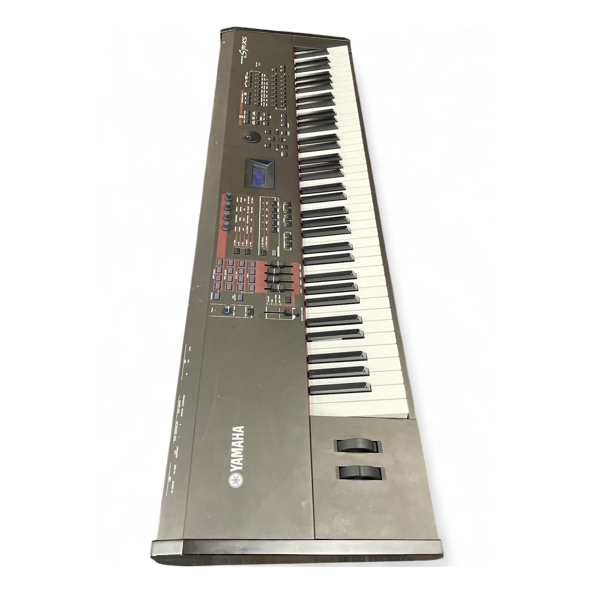 Used Yamaha S70XS 76 Key Synthesizer | Guitar Center