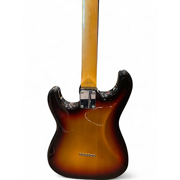 Used Fender Stratocaster Xii 2 Tone Sunburst Solid Body Electric Guitar