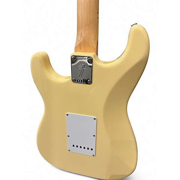 Used 2021 Fender Custom Shop Yngwie Malmsteen Signature Series Stratocaster N Vintage White Solid Body Electric Guitar