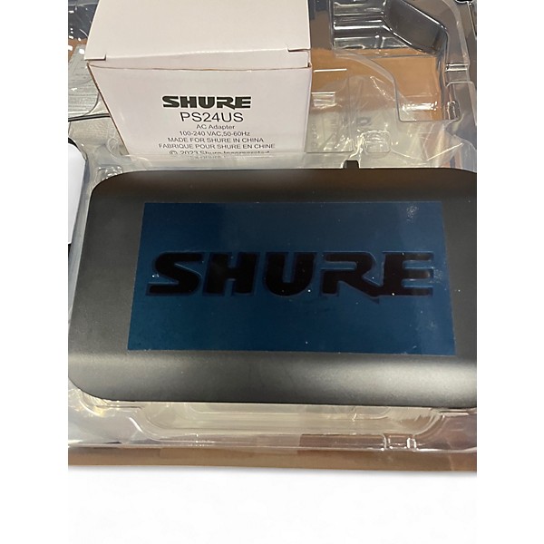 Used Shure BLX14-H9 With WA302 Instrument Wireless System