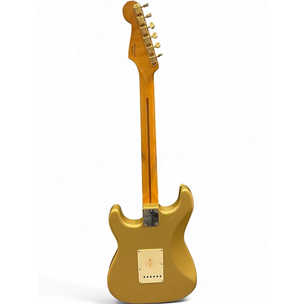 Used 2004 Fender 50TH ANNIVERSARY STRATOCASTER Aztec Gold