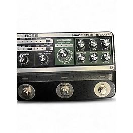 Used BOSS RE 202 Effect Pedal