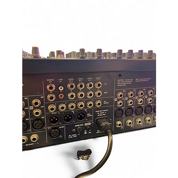 Used Soundcraft LX7II 32 CHANNEL MIXER Unpowered Mixer