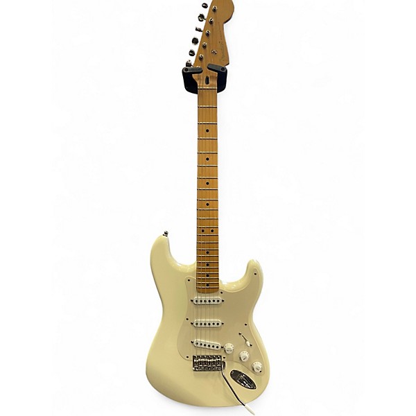 Used 2007 Fender Fender Jimmie Vaughan Tex-Mex Stratocaster Olympic White Solid Body Electric Guitar