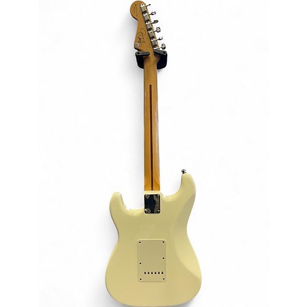 Used 2007 Fender Fender Jimmie Vaughan Tex-Mex Stratocaster Olympic White Solid Body Electric Guitar