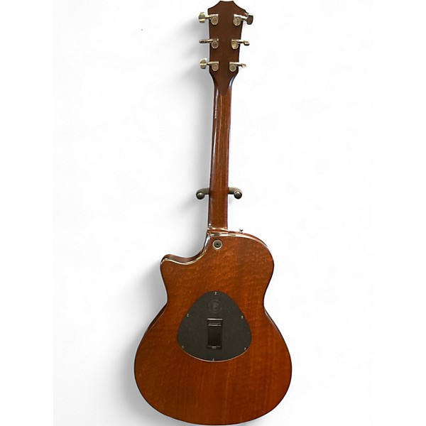 Used Taylor t5 classic Natural Acoustic Electric Guitar