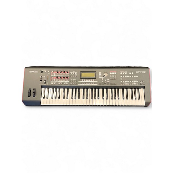 Used Yamaha MOXF6 61 Key Keyboard Workstation