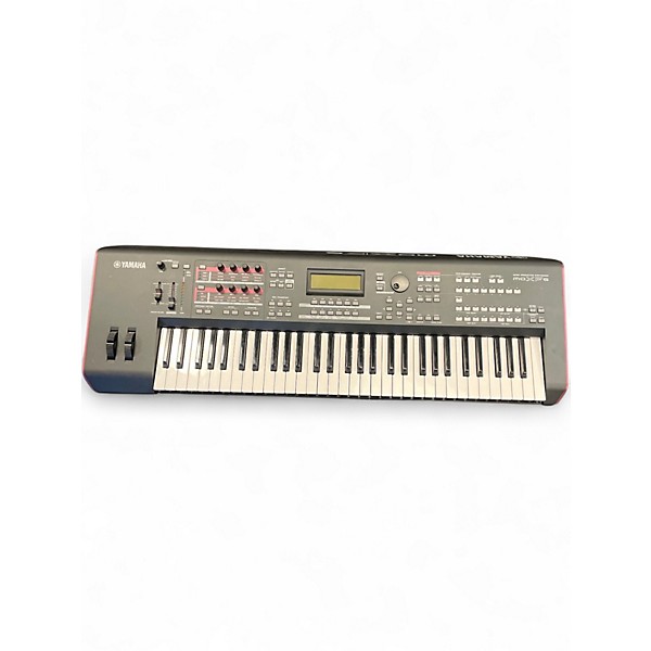 Used Yamaha MOXF6 61 Key Keyboard Workstation