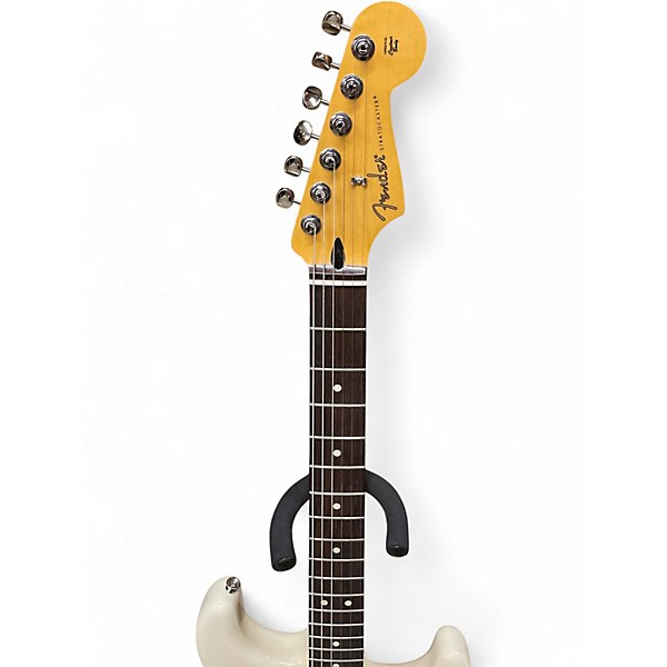 Used Fender PLAYER II STRAT WHITE Solid Body Electric Guitar