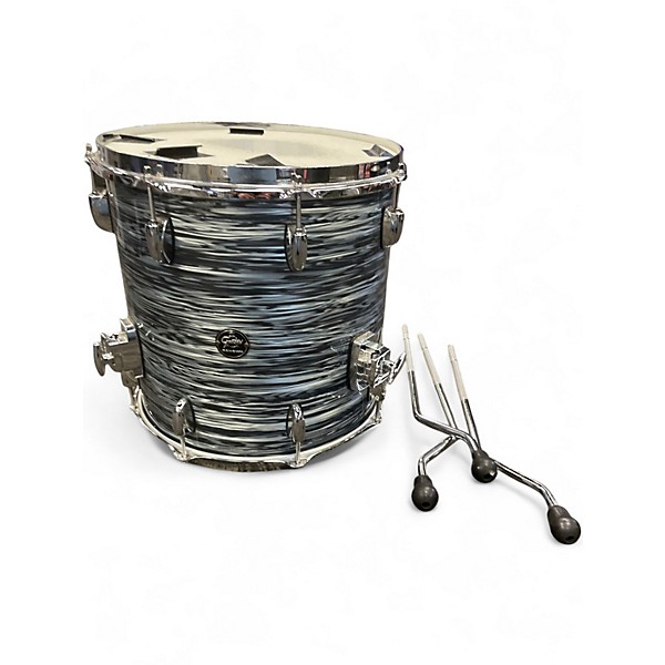 Used Gretsch Drums 5 Piece RENOWN 5-PIECE Silver Oyster Pearl Drum Kit
