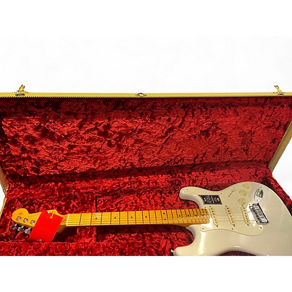 Used Fender Ultra Luxe Vintage '50s Stratocaster white Solid Body Electric Guitar