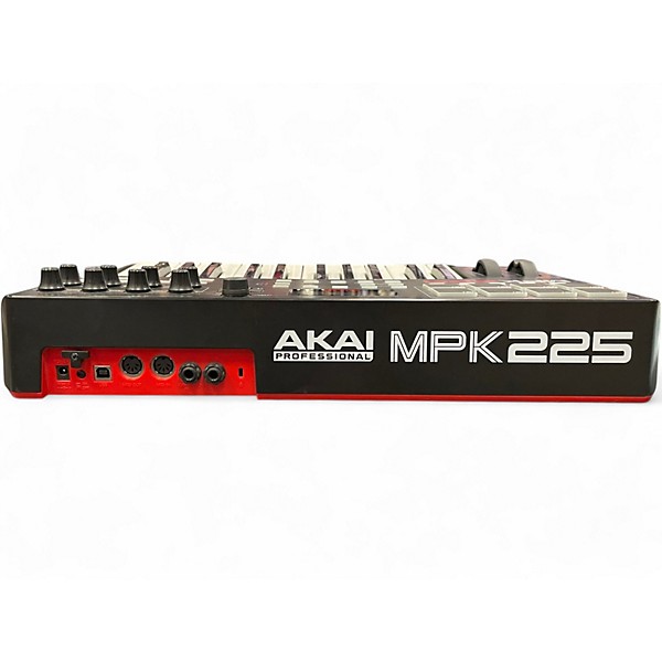 Used Akai Professional MPK225 25-Key MIDI Controller