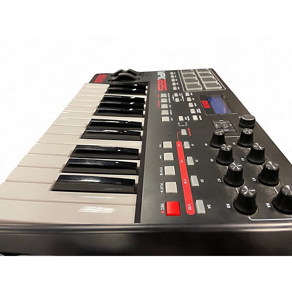 Used Akai Professional MPK225 25-Key MIDI Controller
