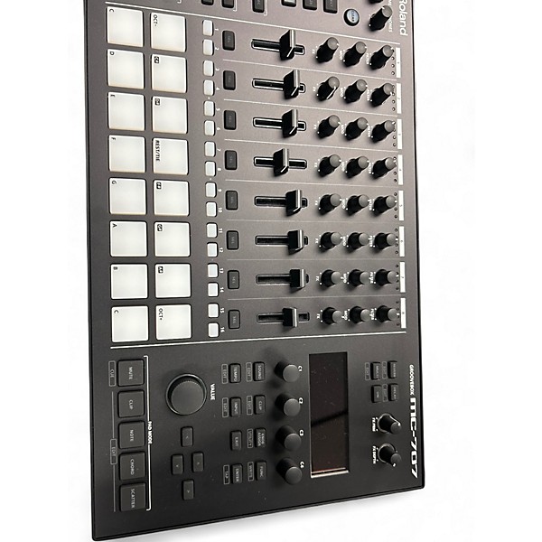 Used Roland MC-707 Groovebox Production Controller