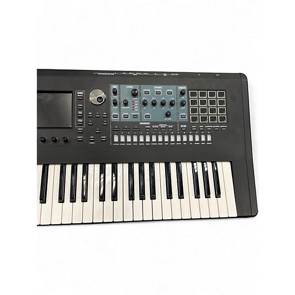 Used Roland Fantom 6 Keyboard Workstation