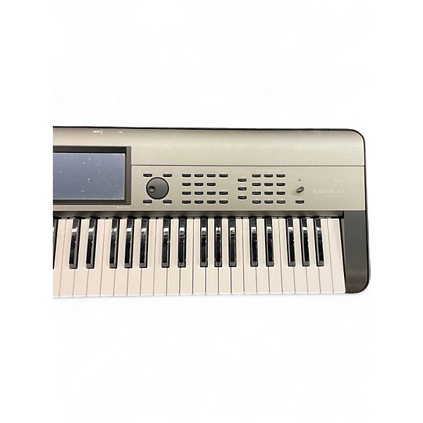 Used KORG Krome 61 Key Keyboard Workstation