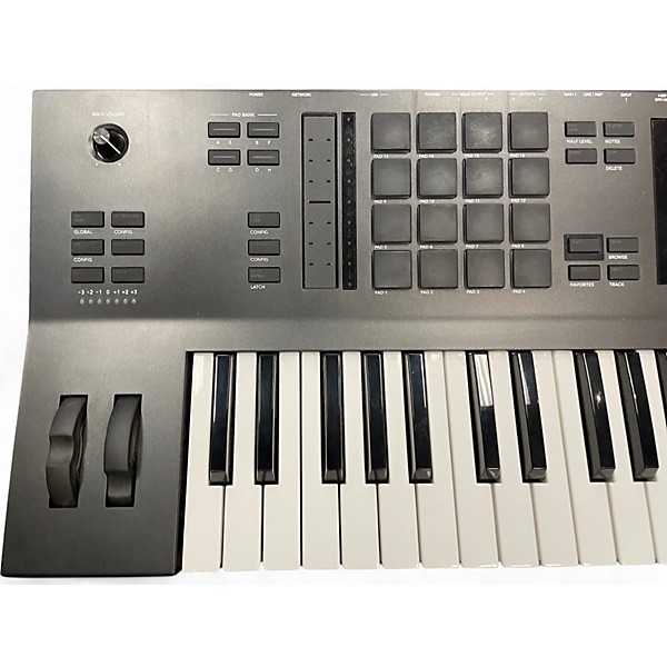 Used Akai Professional MPC Key 61 Keyboard Workstation