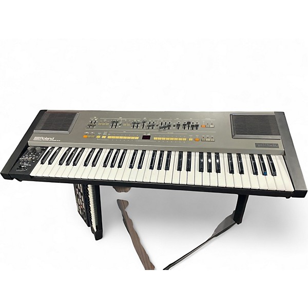 Used Roland Hs60 Synthesizer