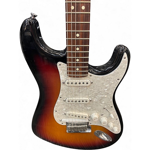 Used Fender VG Stratocaster 3 Color Sunburst Solid Body Electric Guitar