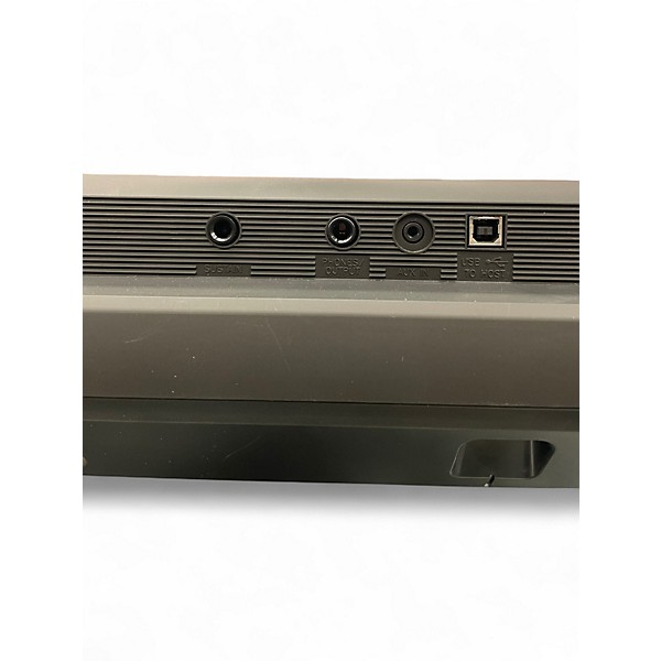 Used Yamaha PSREW300 76 Key Portable Keyboard