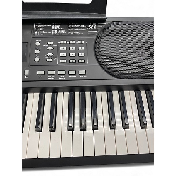 Used Sawtooth ST-PKB-61 Digital Piano