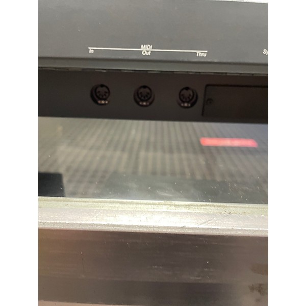 Used Ensoniq EP5 Stage Piano