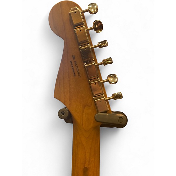 Used Fender Deluxe Player II Stratocaster Roasted Maple Oxblood Solid Body Electric Guitar