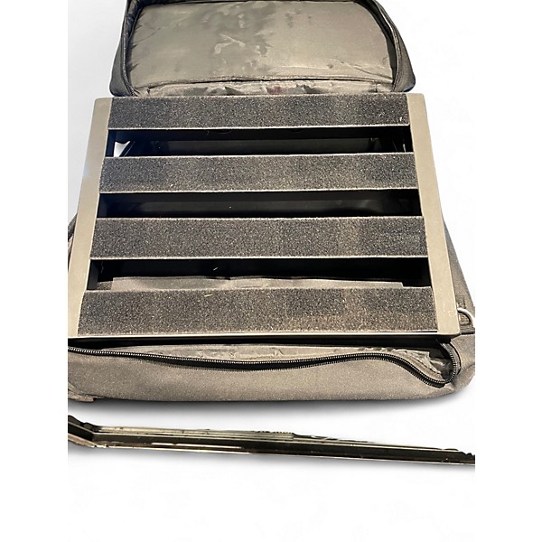 Used Pedal Train JUNIOR Pedal Board