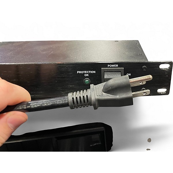 Used Pyle pco850 Power Conditioner