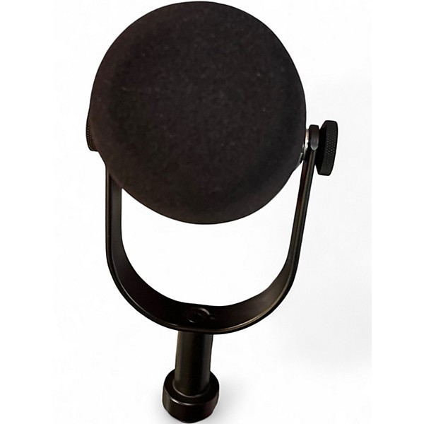 Used Shure MV7 Dynamic Microphone