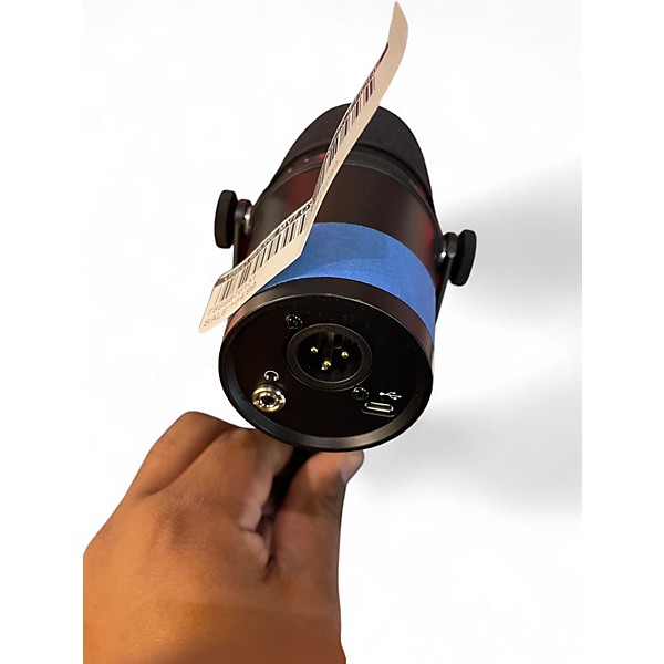 Used Shure MV7 Dynamic Microphone