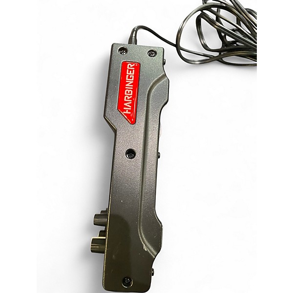 Used Harbinger LVL5 Powered Mixer