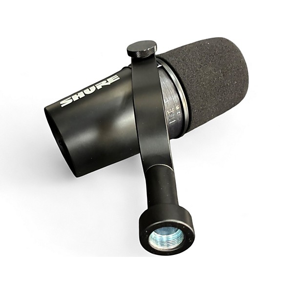 Used Shure MV7X Dynamic Microphone