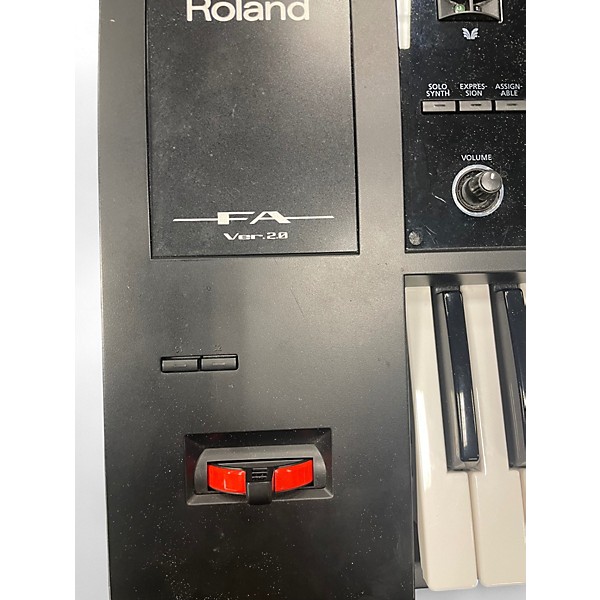 Used Roland fa06 Keyboard Workstation