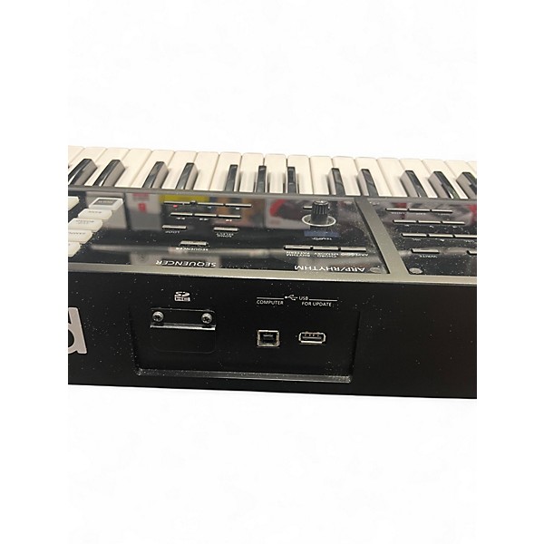 Used Roland fa06 Keyboard Workstation