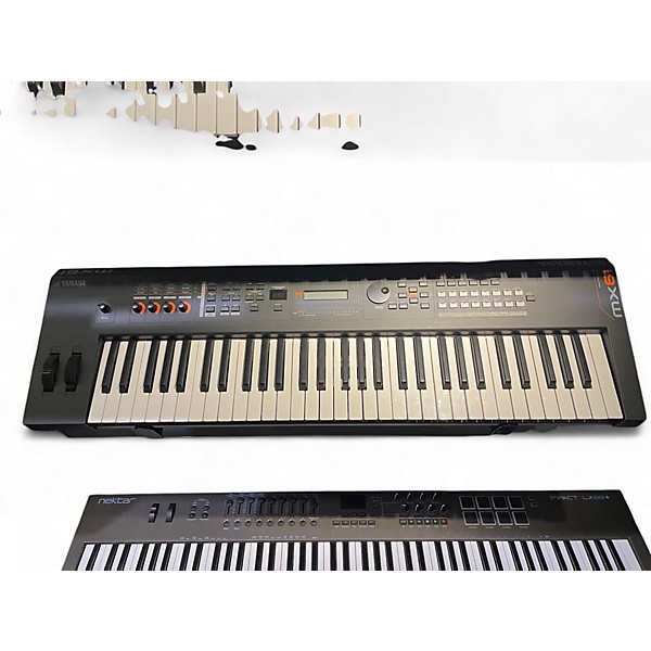 Used Yamaha MX61 61 Key Keyboard Workstation
