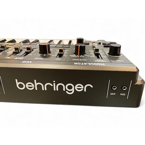 Used Behringer MS-1-BK Production Controller