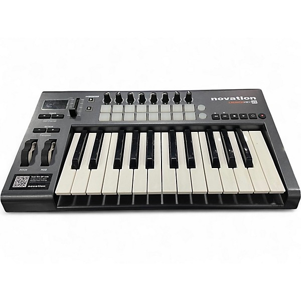 Used 2010s Novation Launchkey 25 Key MIDI Controller