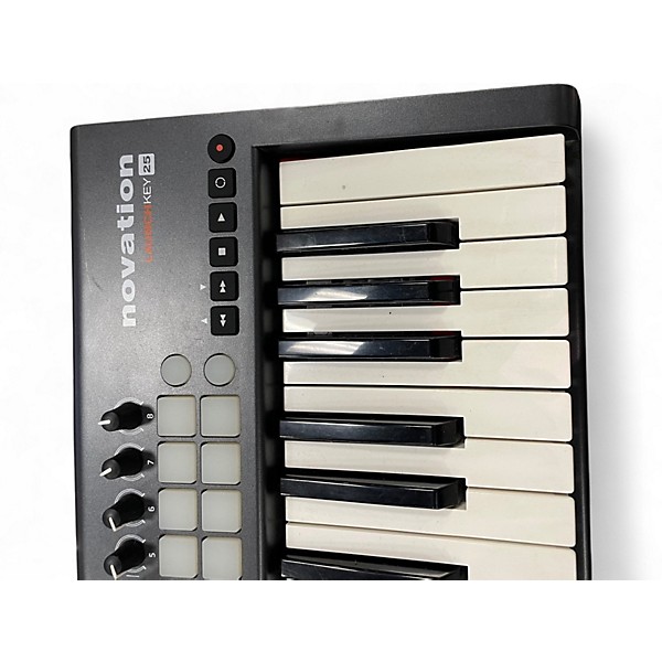Used 2010s Novation Launchkey 25 Key MIDI Controller