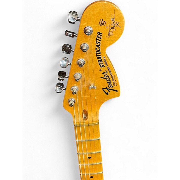 Used 2004 Fender Artist Series Yngwie Malmsteen Stratocaster Vintage White Maple Solid Body Electric Guitar