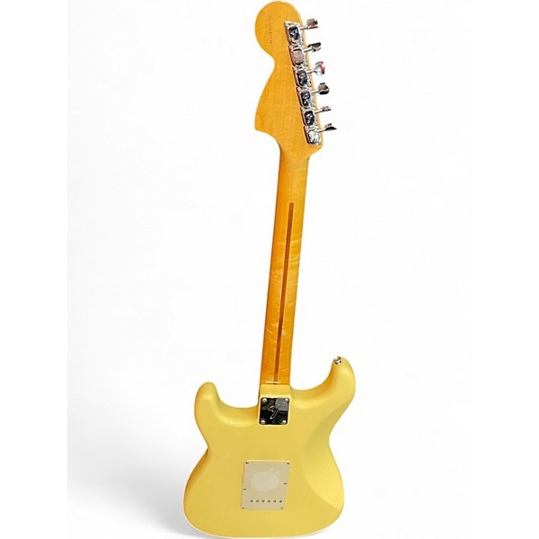 Used 2004 Fender Artist Series Yngwie Malmsteen Stratocaster Vintage White Maple Solid Body Electric Guitar